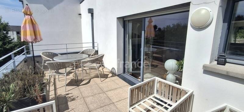 Appartement 2 pièces avec terrasse au 2ème et dernier étage proche de Rennes - photo 1
