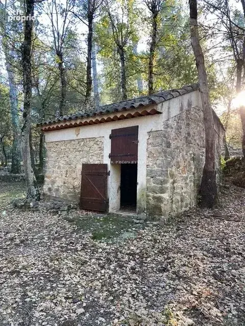 Charmante villa avec beau terrain. - photo 30