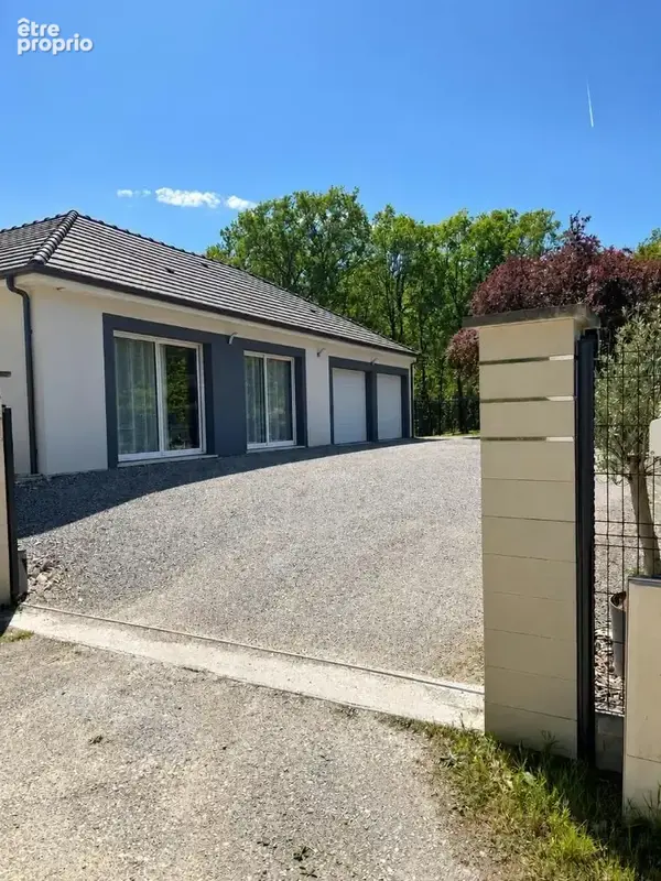 Maison à MEREAU