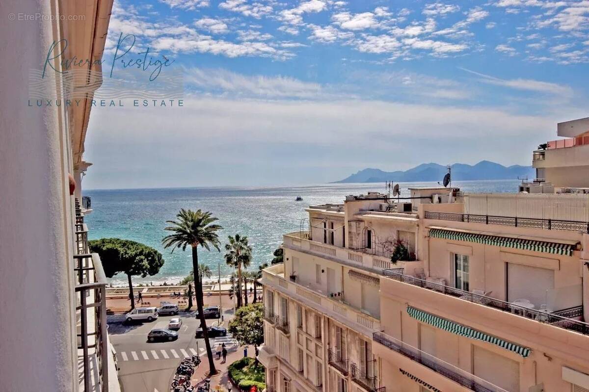 Appartement à CANNES