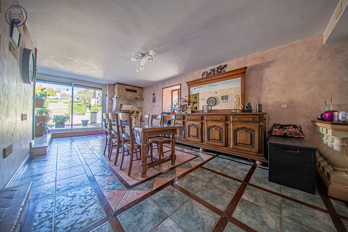 Maison à LIGNY-EN-BARROIS