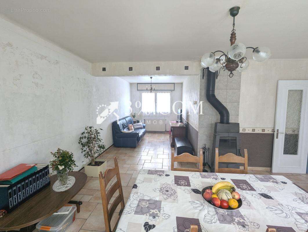 Maison à FACHES-THUMESNIL