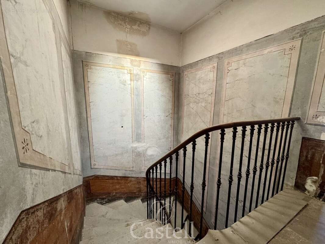***maison de caractère avec jardin et remise  fort potentiel au cur de pomérols*** - photo 15