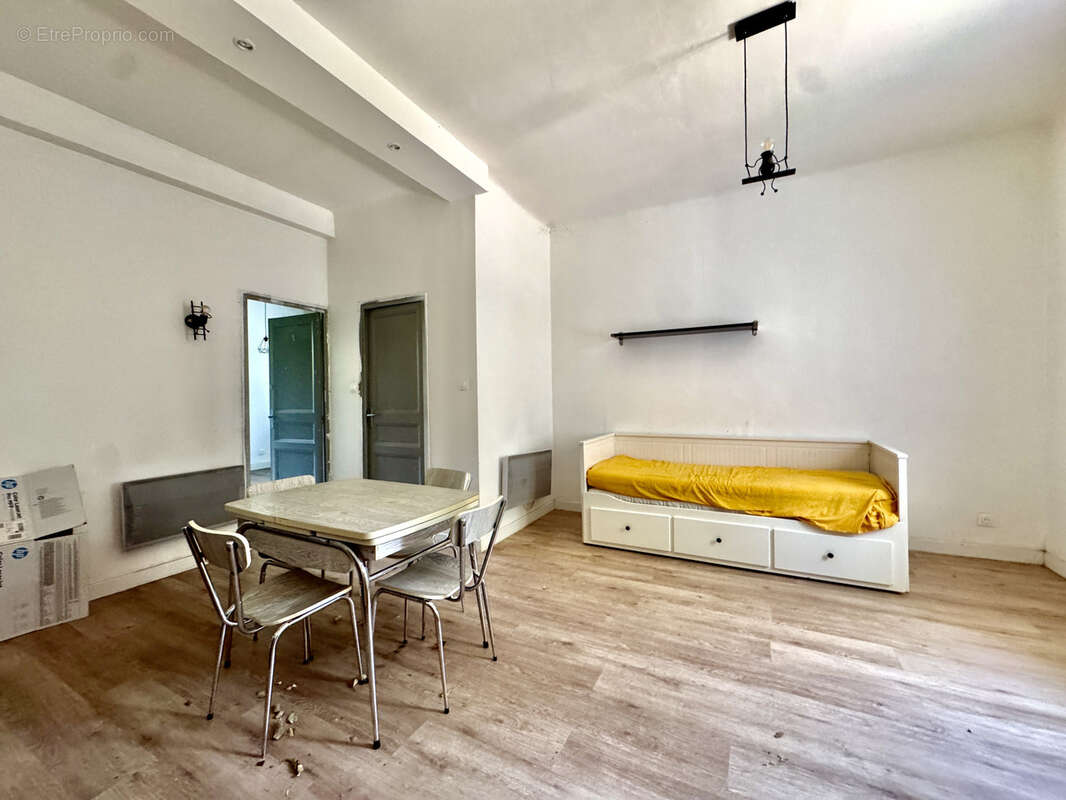 Appartement à MARSEILLE-13E
