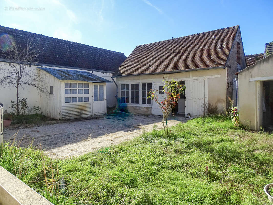 Maison à CHATRES-SUR-CHER