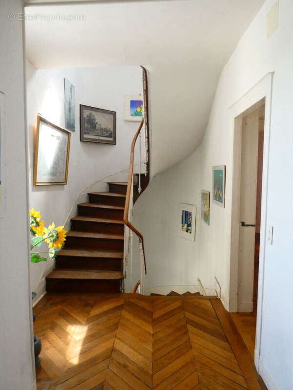 Maison à BEAUMONT-EN-AUGE