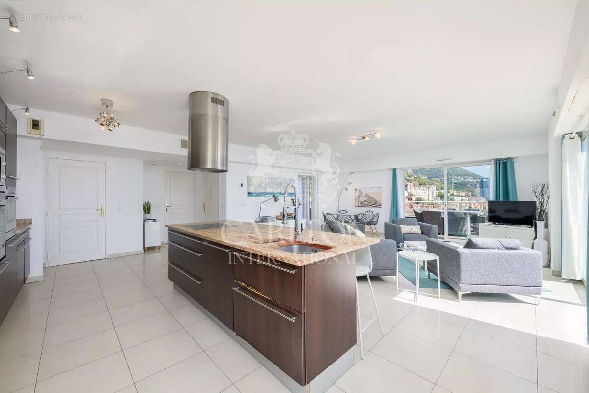 Appartement à BEAUSOLEIL