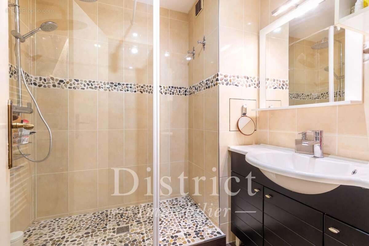 Appartement à ASNIERES-SUR-SEINE