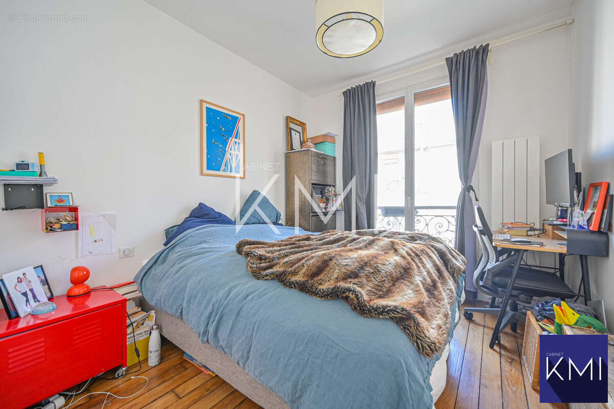 Appartement à PARIS-11E