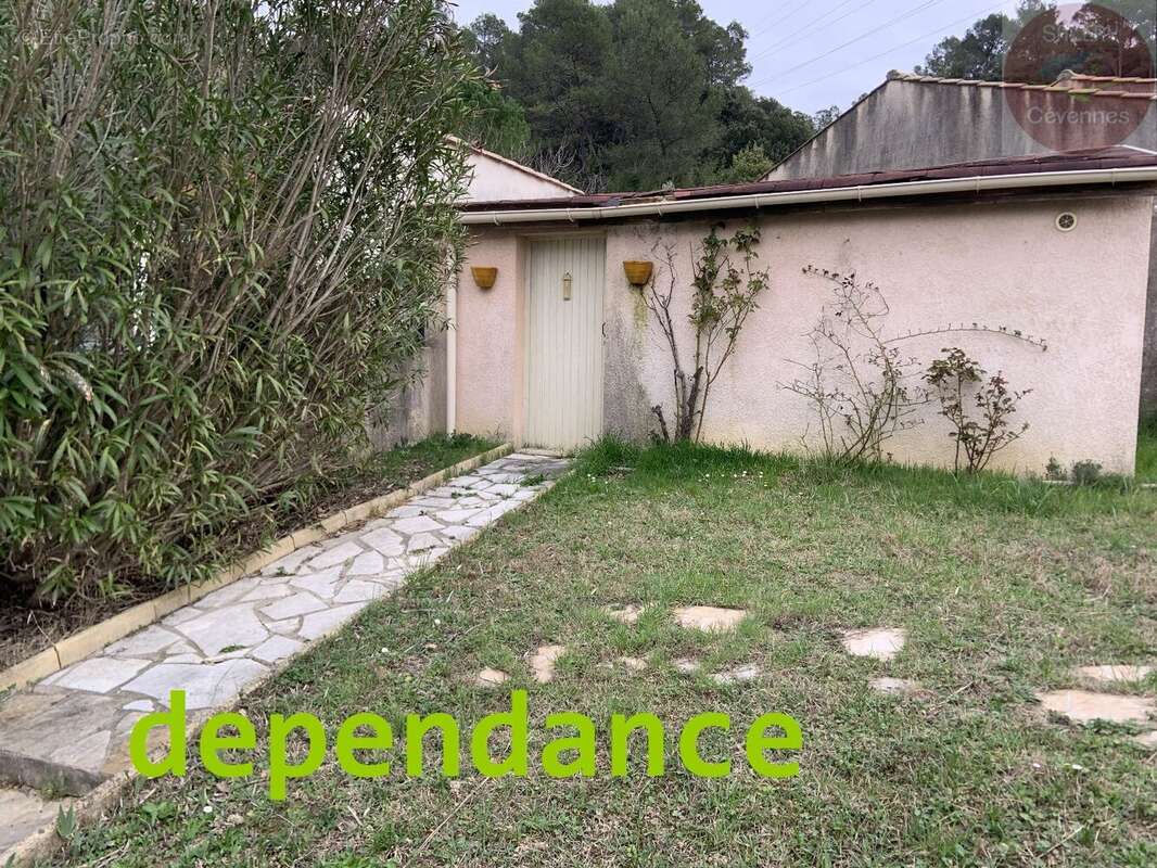 Maison à BOISSET-ET-GAUJAC