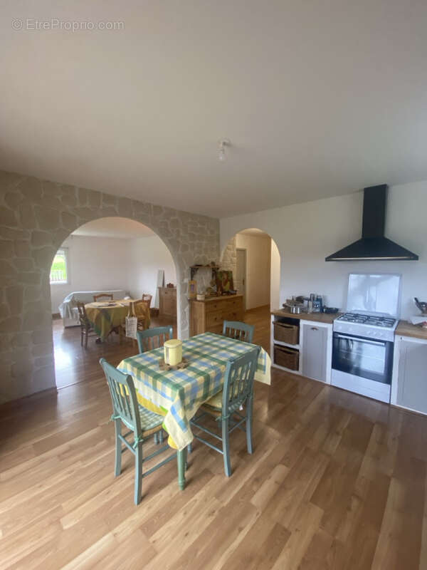 Maison à ETIVAL-CLAIREFONTAINE