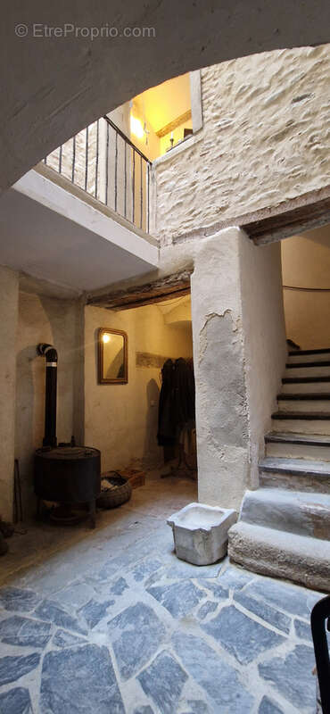 Maison à ILLE-SUR-TET