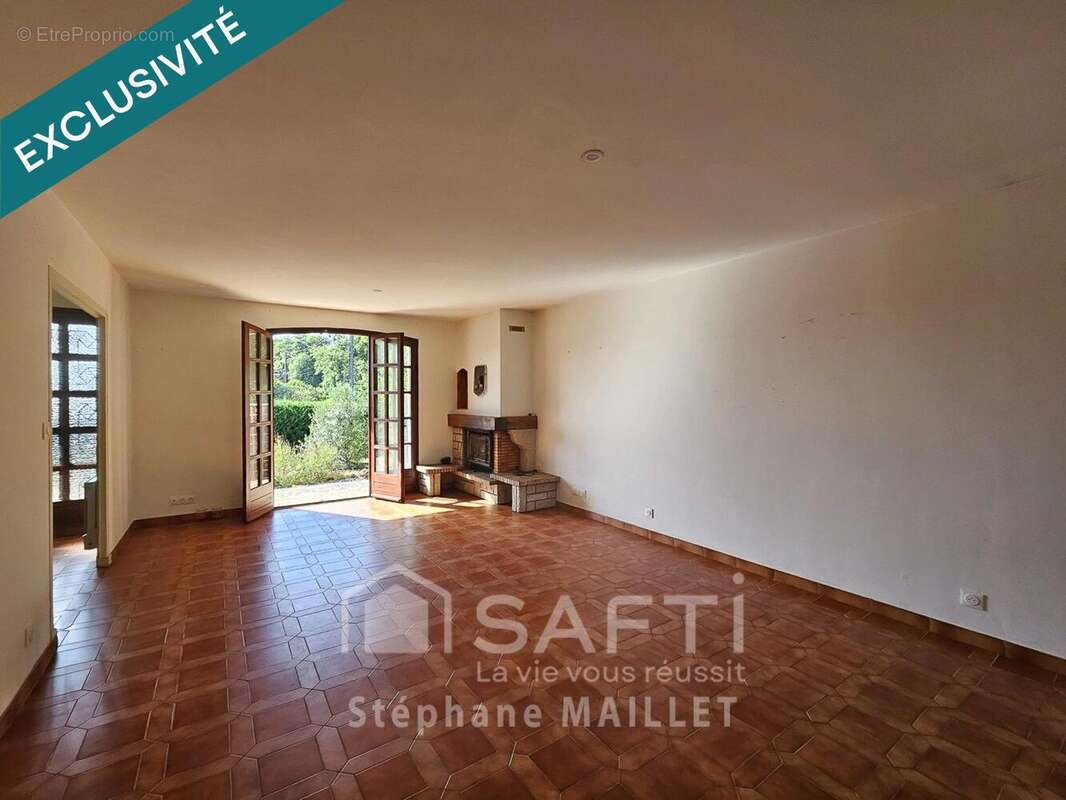Maison 89 m² à Villeneuve-De-Marsan  - photo 3