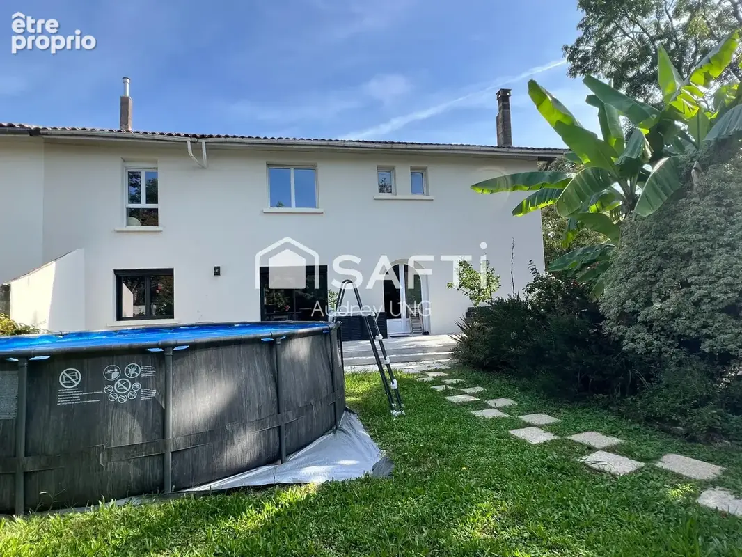 Photo 1 - Maison à FARGUES-SAINT-HILAIRE