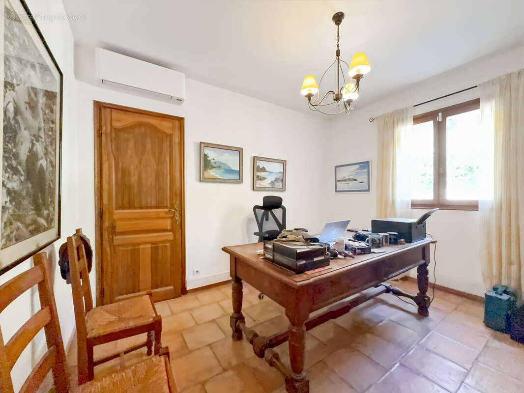 Maison à FAYENCE