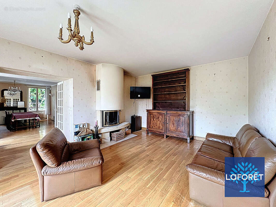 Maison à LA FERTE-ALAIS