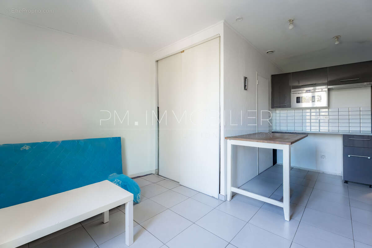 Appartement à MARSEILLE-15E