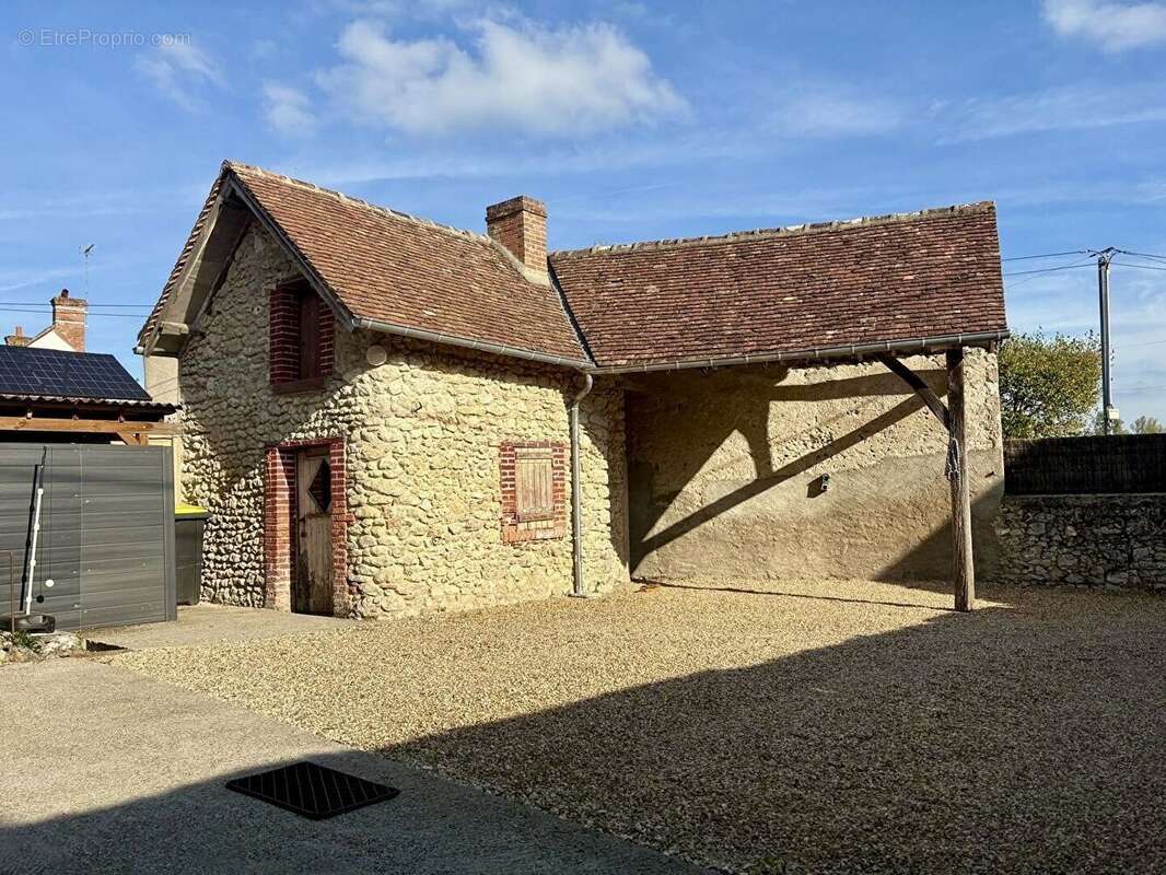 Maison à HUISSEAU-SUR-COSSON