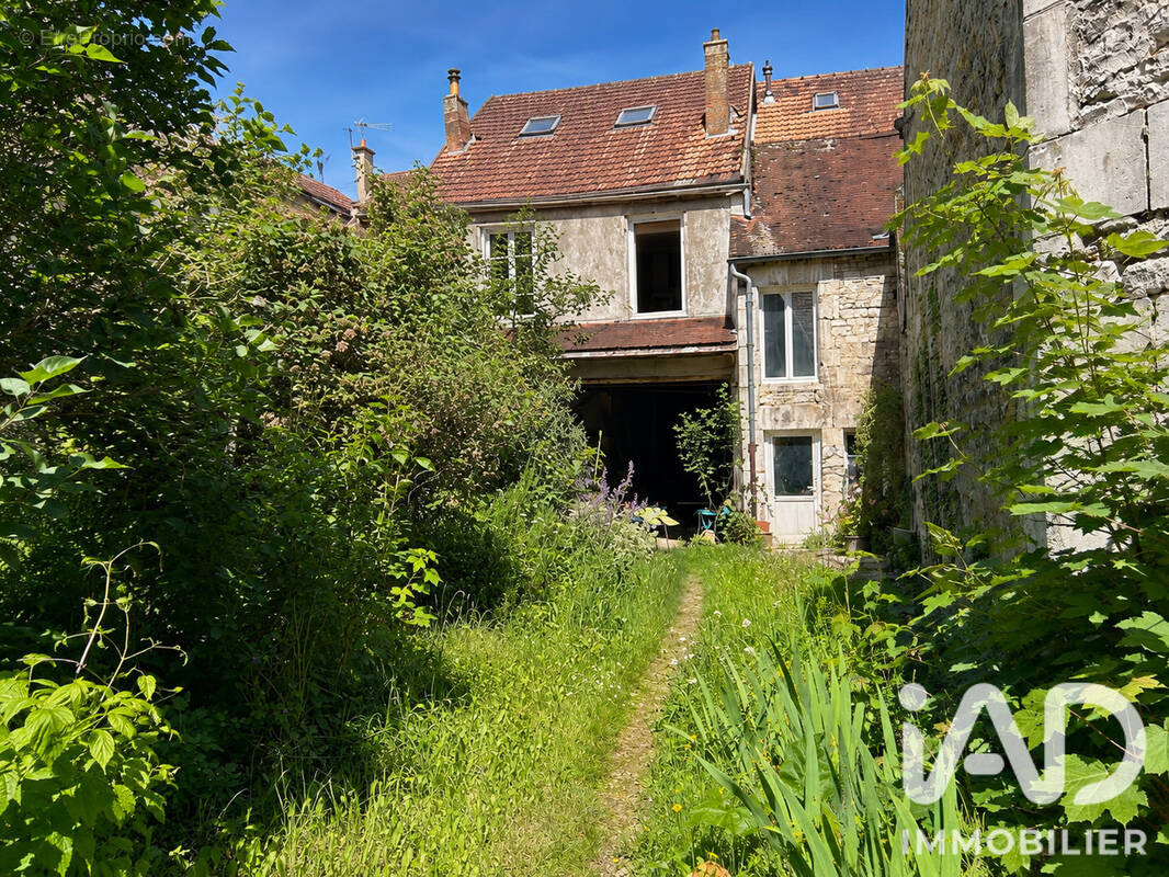 Photo 1 - Maison à TONNERRE