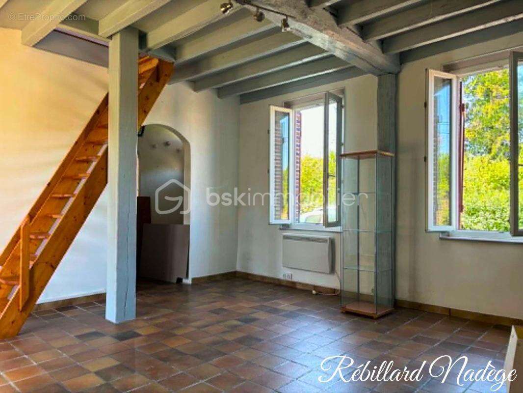  Charme, authenticité et potentiel dans un village paisible  - photo 7