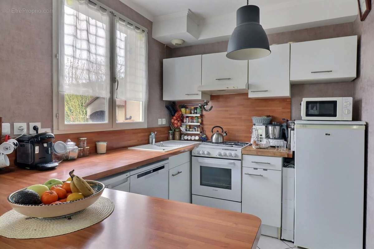 Maison 76 m² à Cires-Les-Mello  - photo 2
