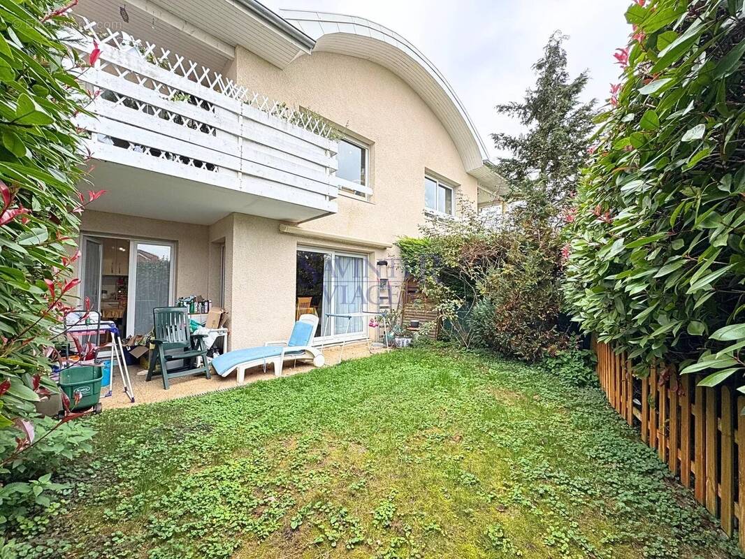 Appartement à ORNEX