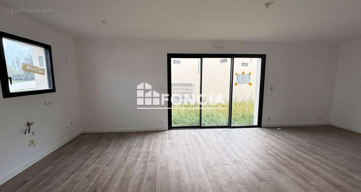 Maison à BEAUVOIR-SUR-MER