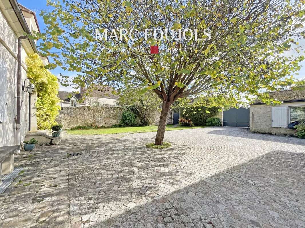 Maison à SENLIS