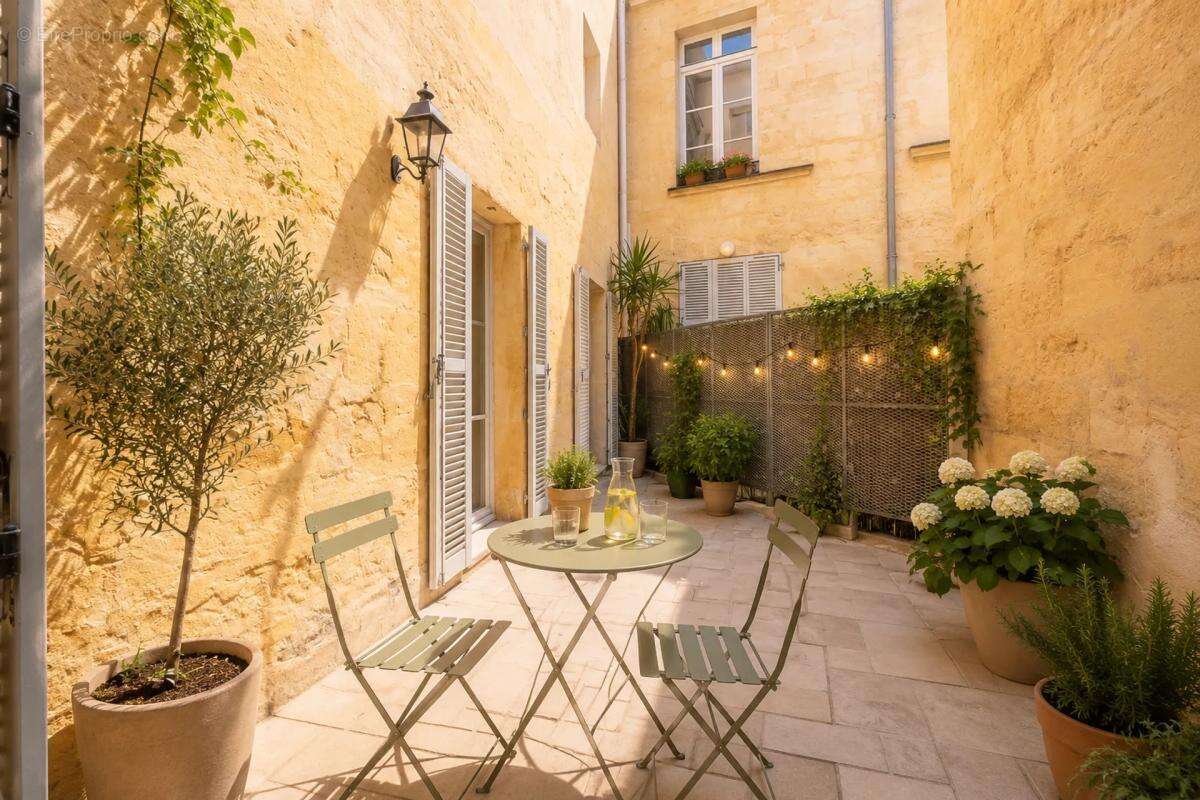 Appartement à BORDEAUX