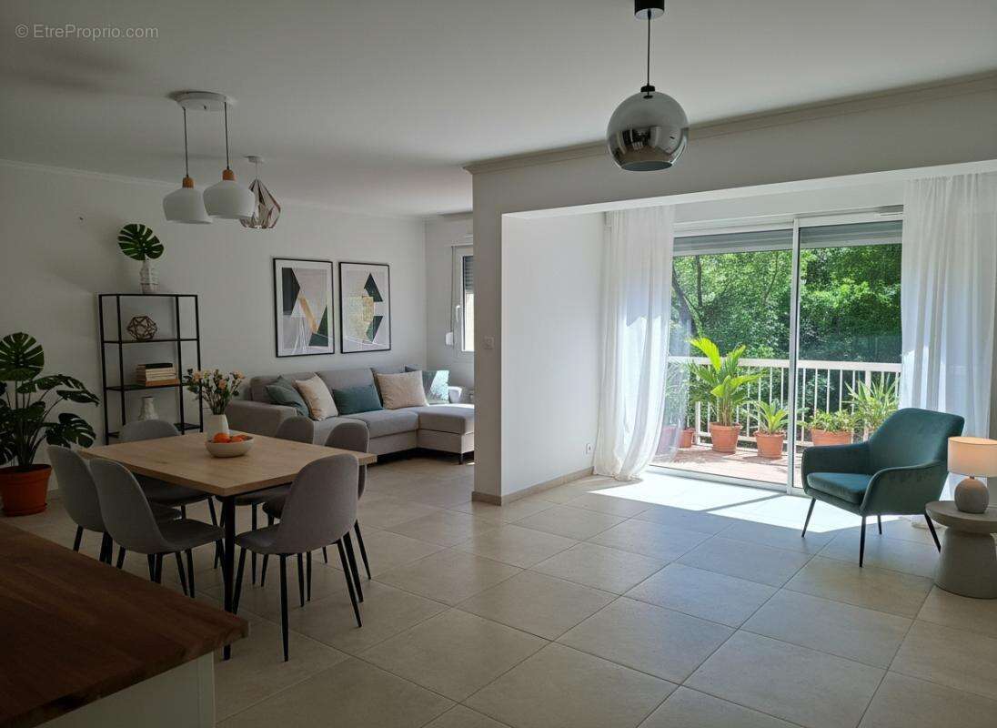 Appartement à AIX-EN-PROVENCE