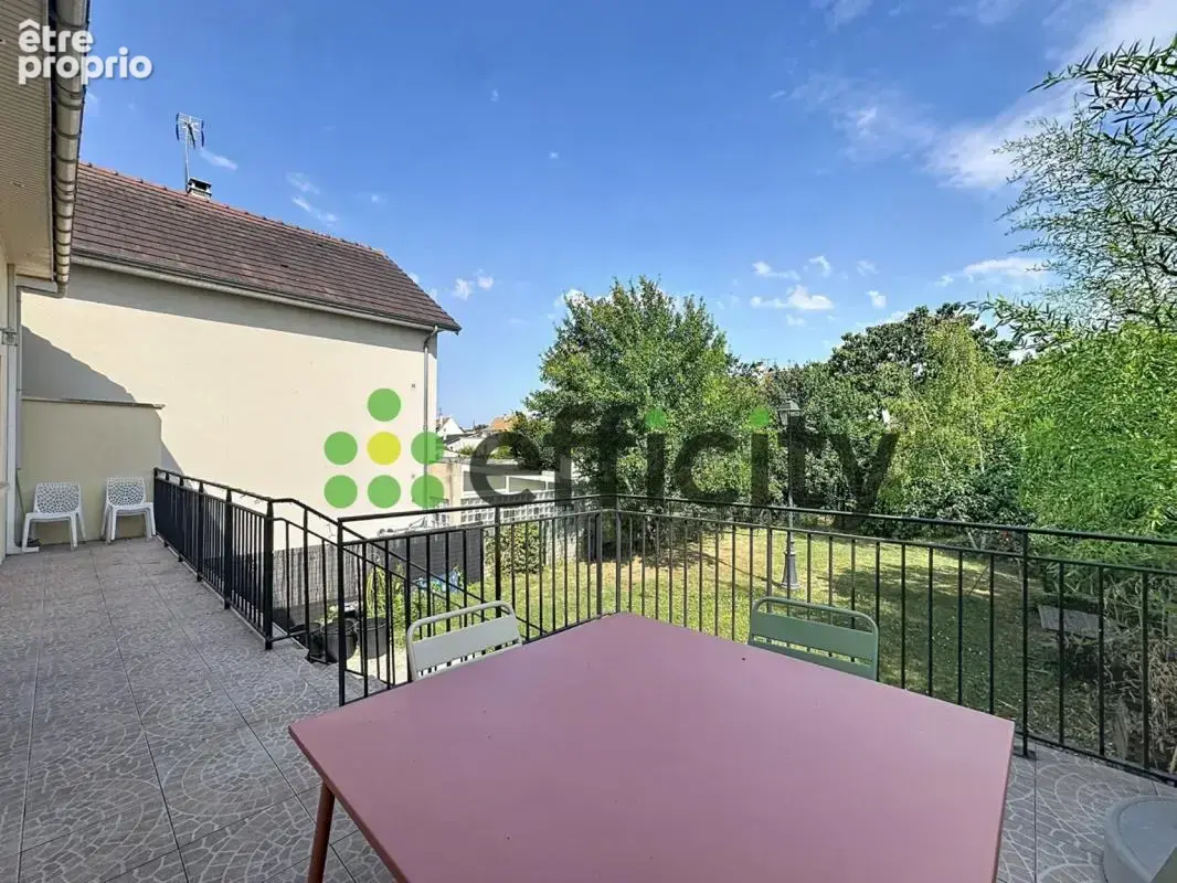 Maison 7 pièces 134 m² à vendre à Gournay-Sur-Marne (93460) - photo 10