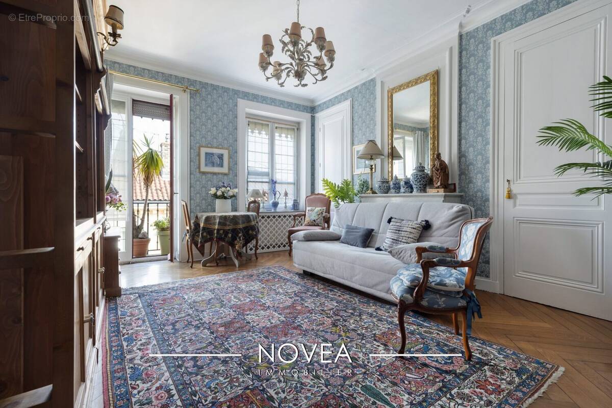 Appartement à LYON-6E