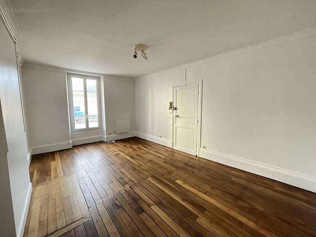 Appartement à FONTAINEBLEAU
