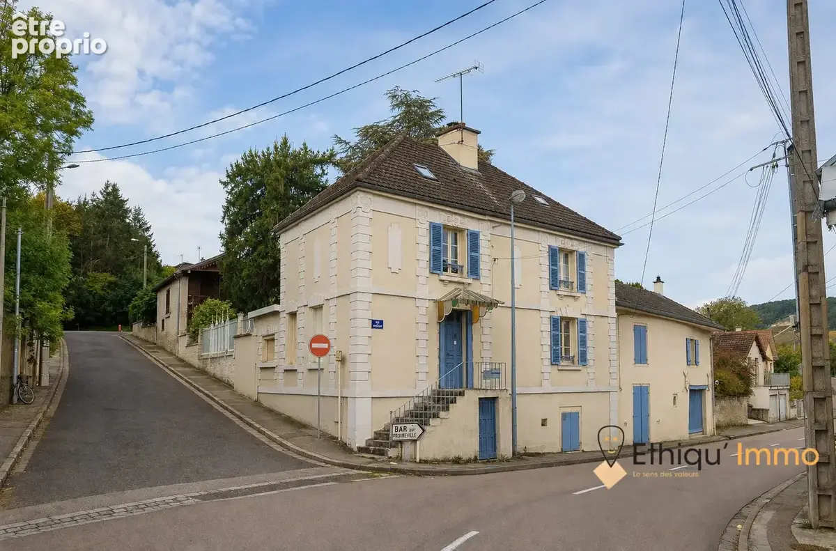 Photo Maison à Bar-Sur-Aube au prix de 297 000€
