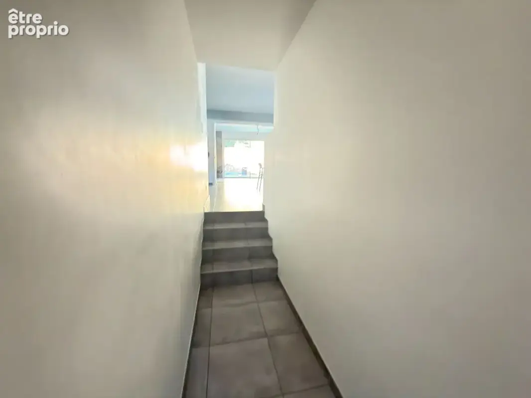 Maison récente T3/4 La Ciotat de 95.54 m2 avec jardin 231 m² - photo 13