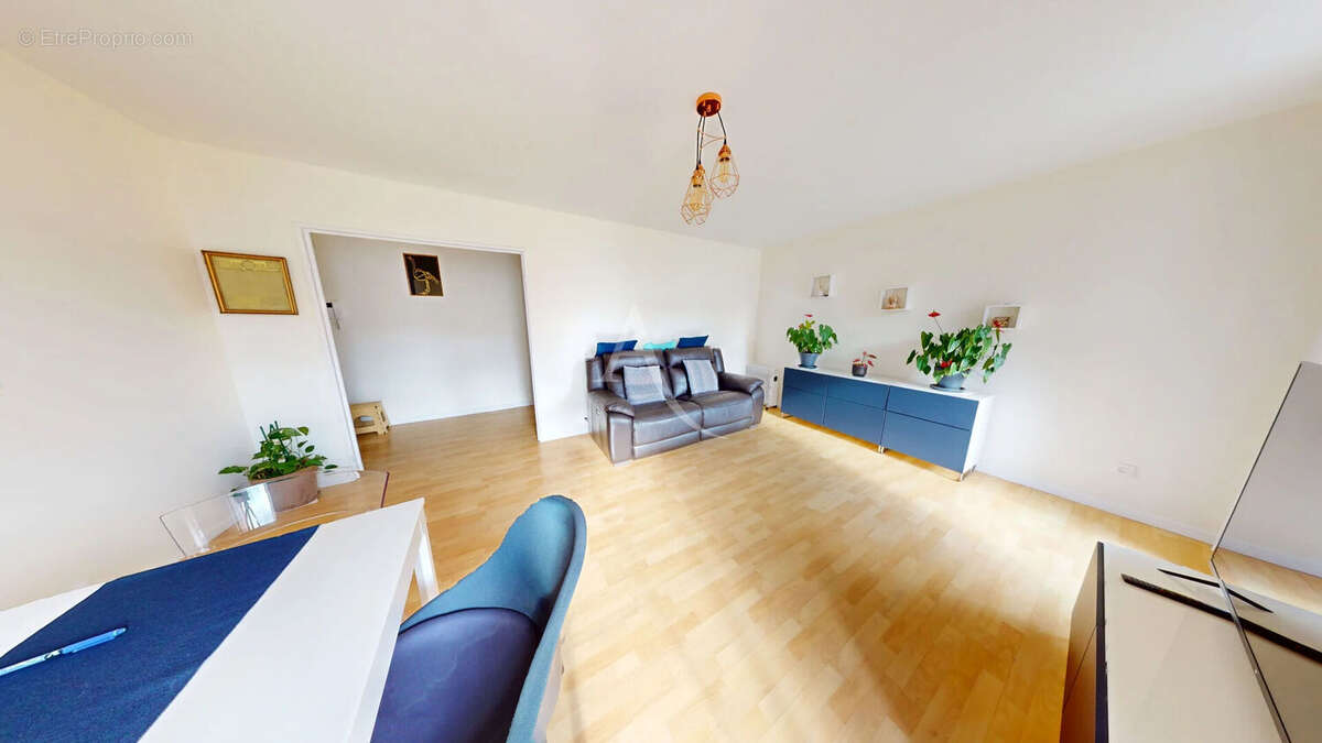 Appartement à ASNIERES-SUR-SEINE