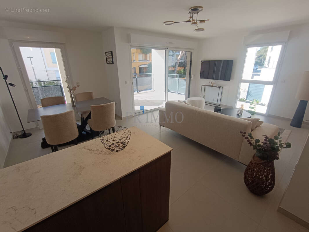 Appartement à FREJUS