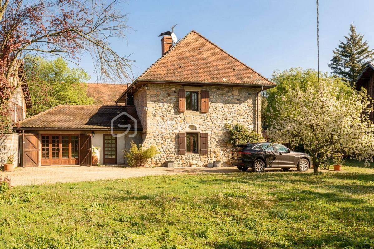 Maison à HAUTEVILLE-SUR-FIER