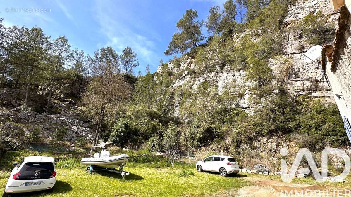 Photo 3 - Maison à SOLLIES-TOUCAS