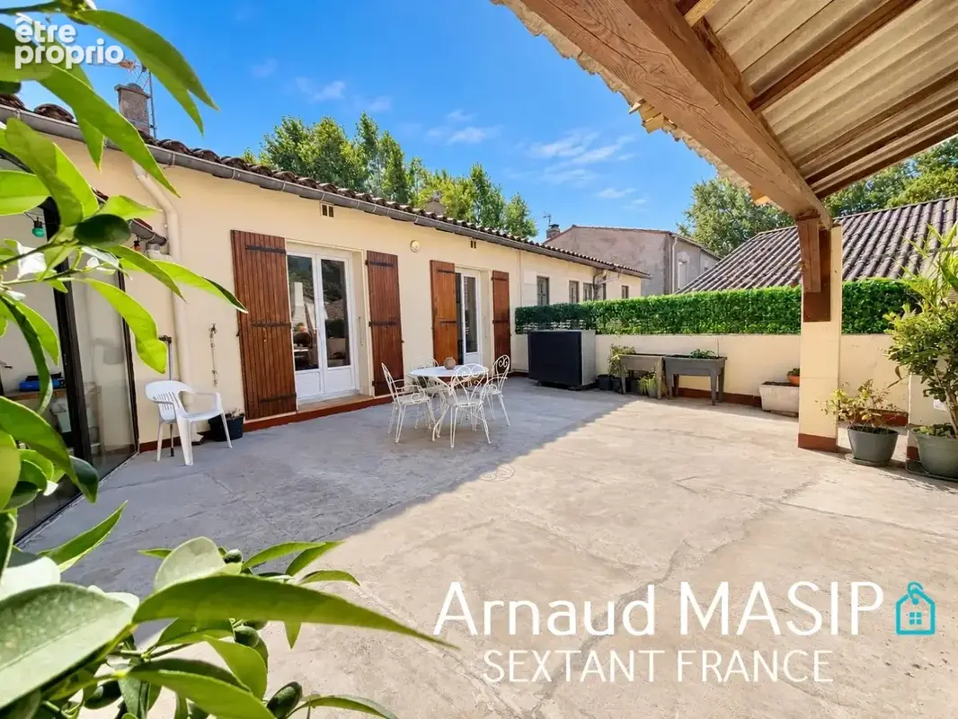Bien atypique beaux volumes 170 m² hab plus rdc 170 m², gge, terrasse intimiste, 54km de perpignan - photo 2