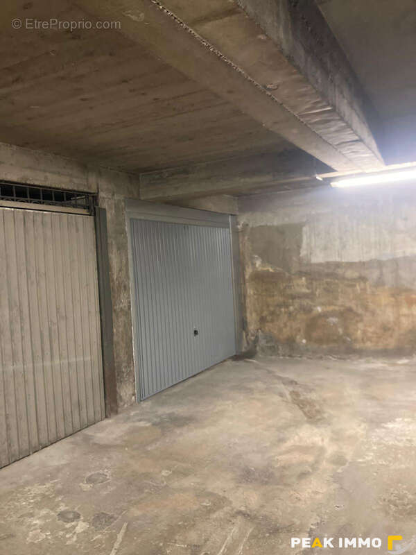 Parking à ANNECY