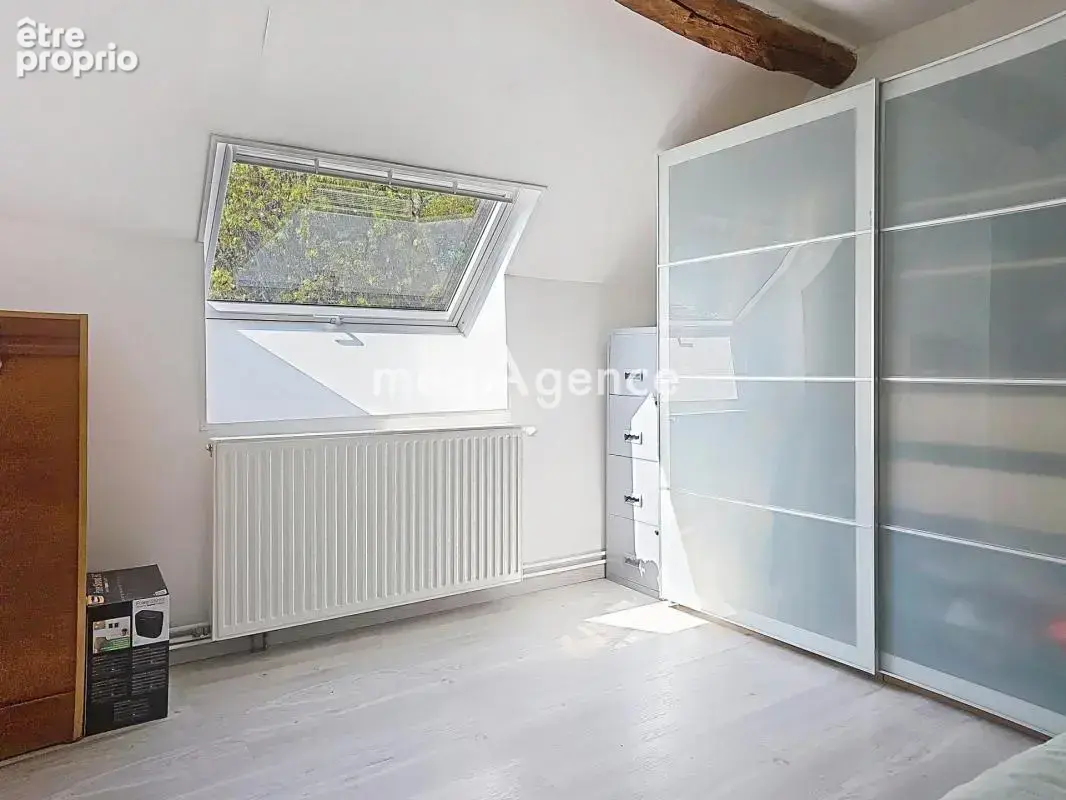 Longere authentique renovee 148 m² - photo 13