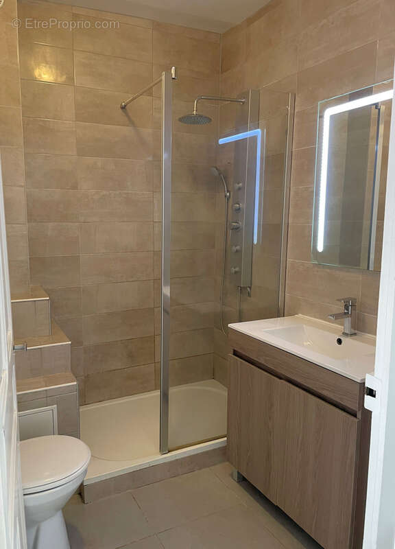 Appartement à CHATILLON-SUR-CHALARONNE