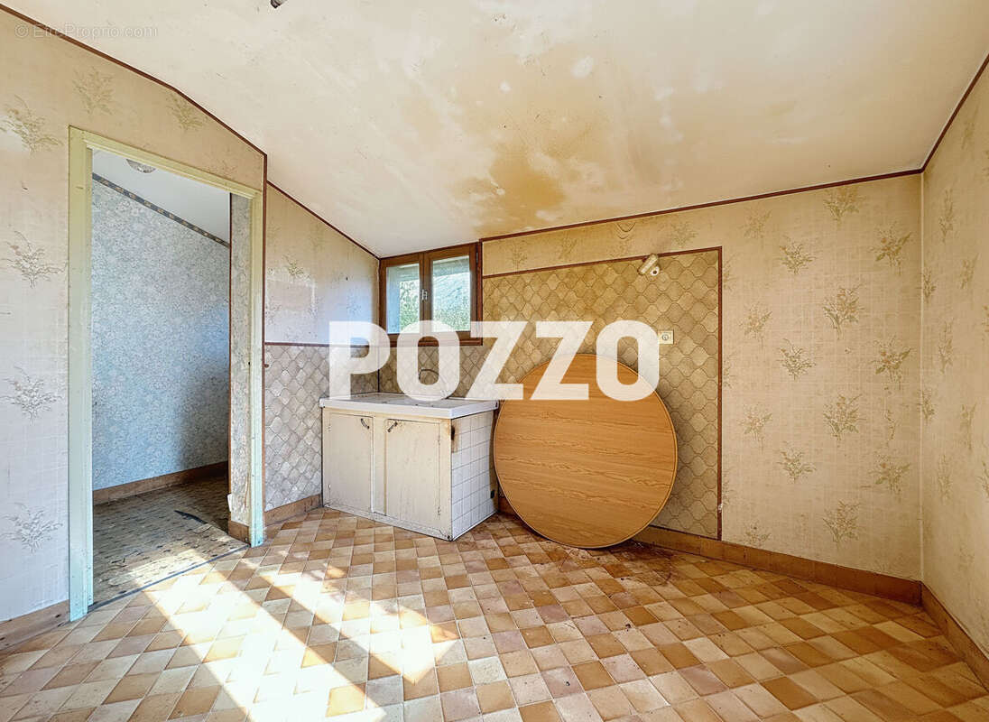 Maison à CHERENCE-LE-HERON