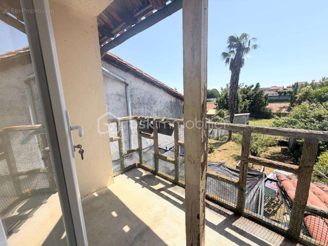 Maison mitoyenne de caractère avec un beau terrain et un garage - photo 15