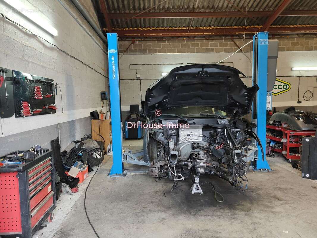 Commerce à L'ISLE-D'ESPAGNAC