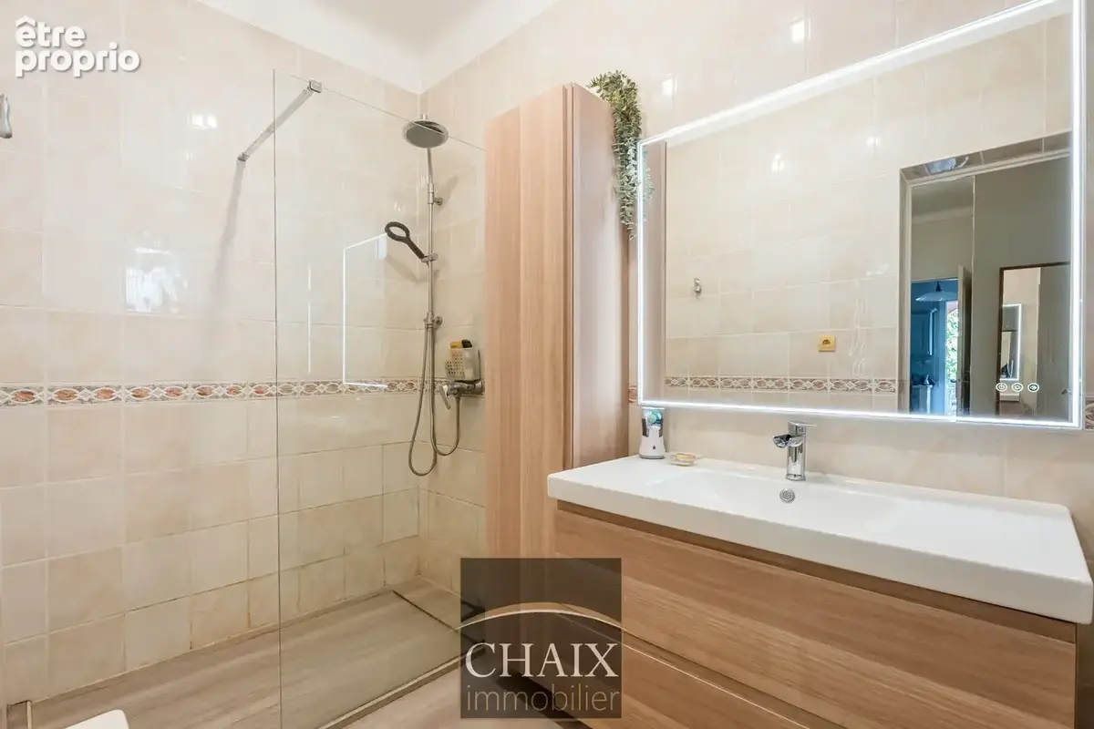 Aubagne : maison familiale avec piscine et studio indépendant, au calme absolu - photo 9