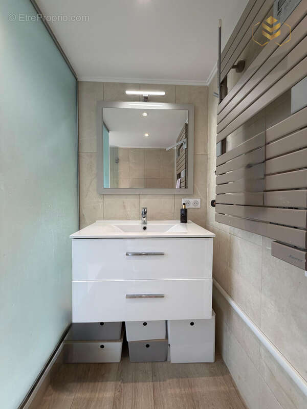 Appartement à LA TURBIE