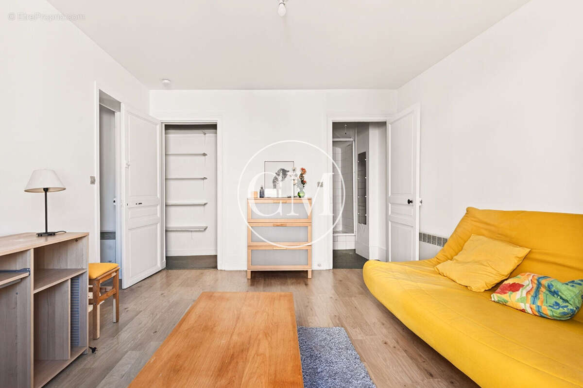 Appartement à VERSAILLES