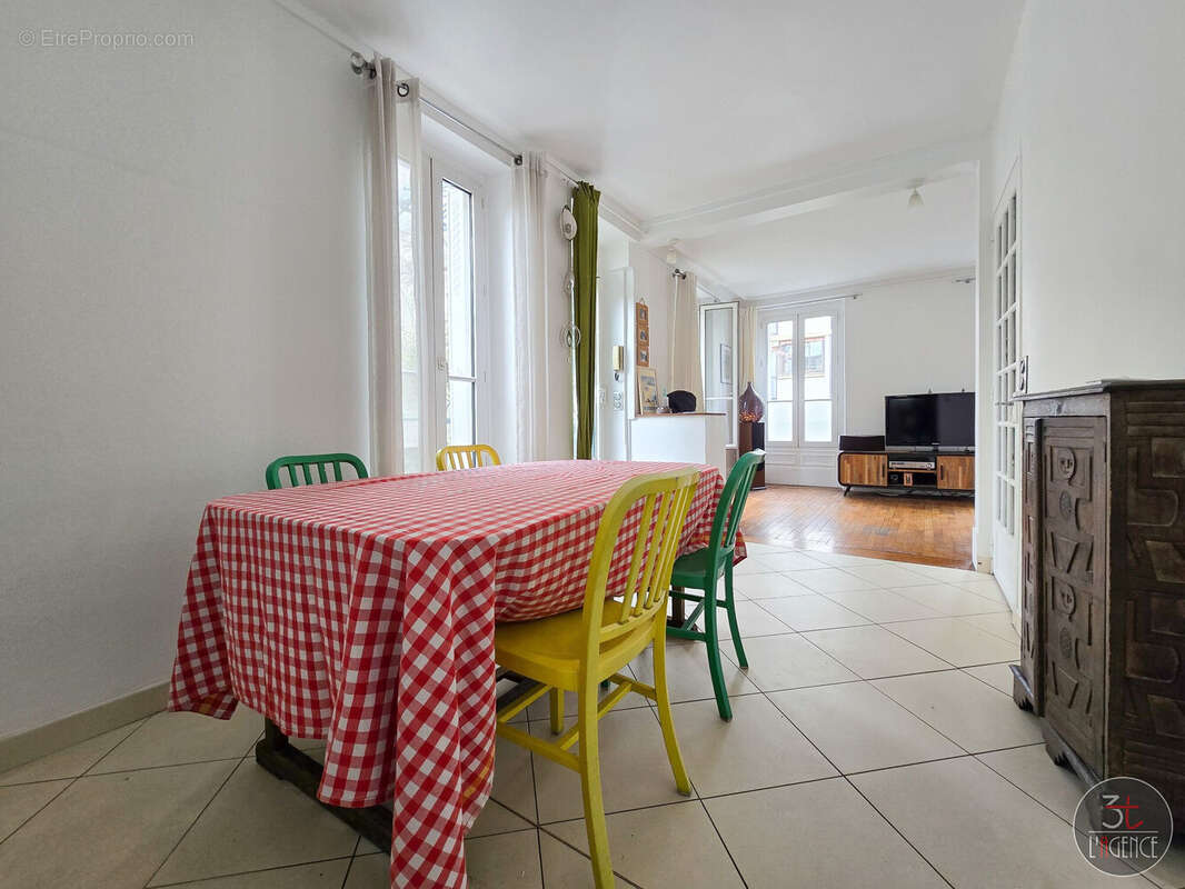 Maison à FONTENAY-SOUS-BOIS